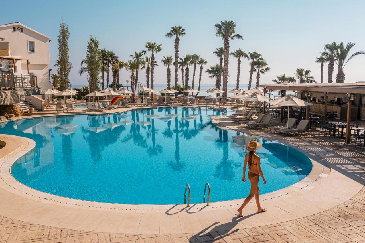 Louis Althea Beach Protarász Kültér fotó