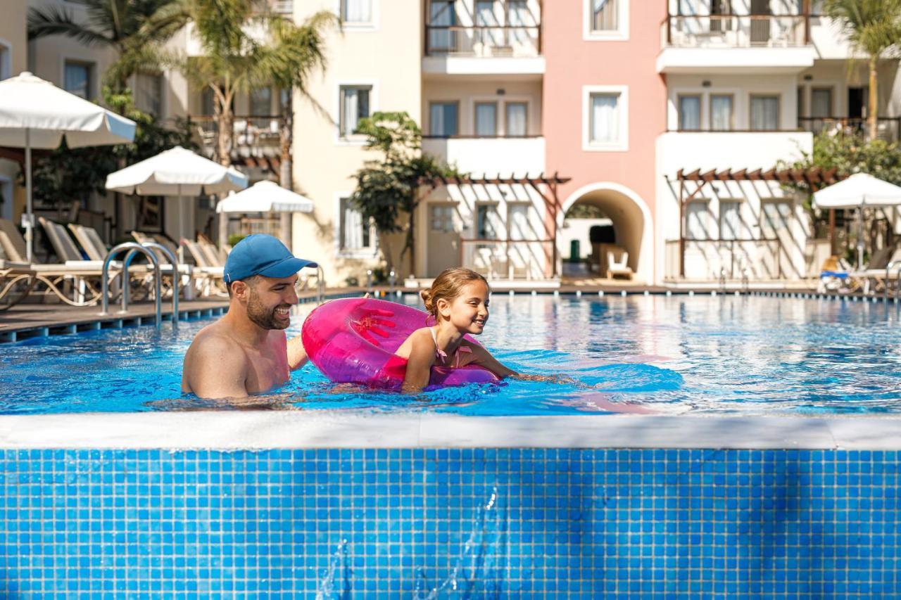 Louis Althea Beach Protarász Kültér fotó