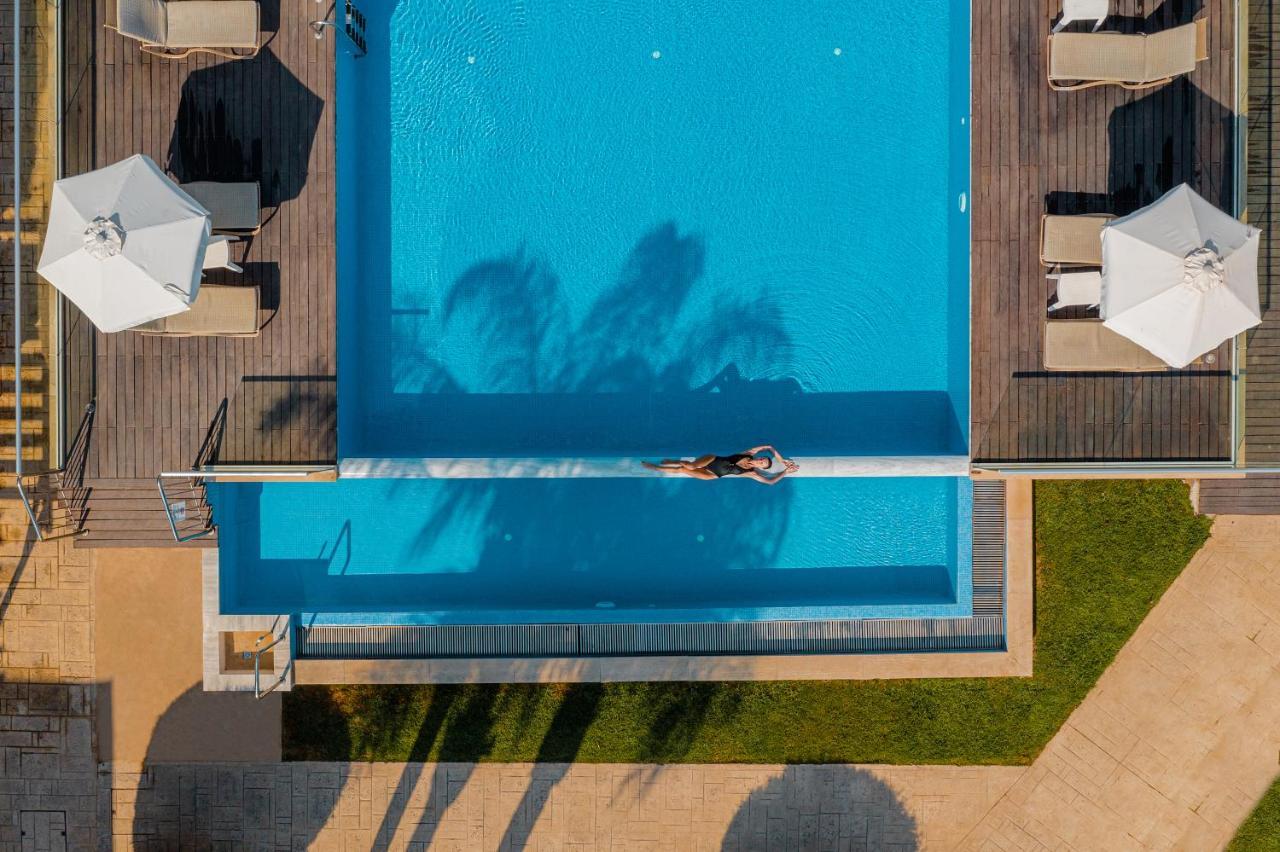 Louis Althea Beach Protarász Kültér fotó