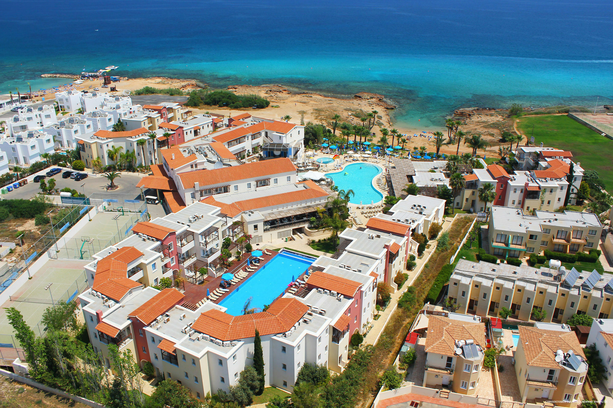 Louis Althea Beach Protarász Kültér fotó